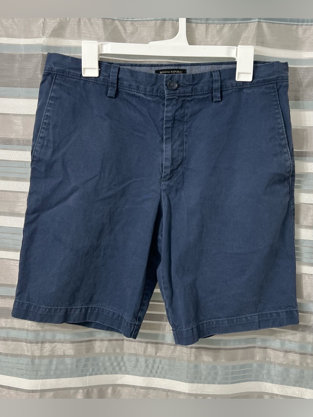 Banana Republic Navy Flat-Front Men's Aiden Shorts